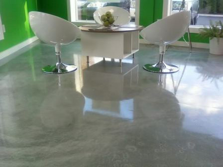 Rivestimenti e pavimenti in resina eff&mme Pavimentazione in resina per interni